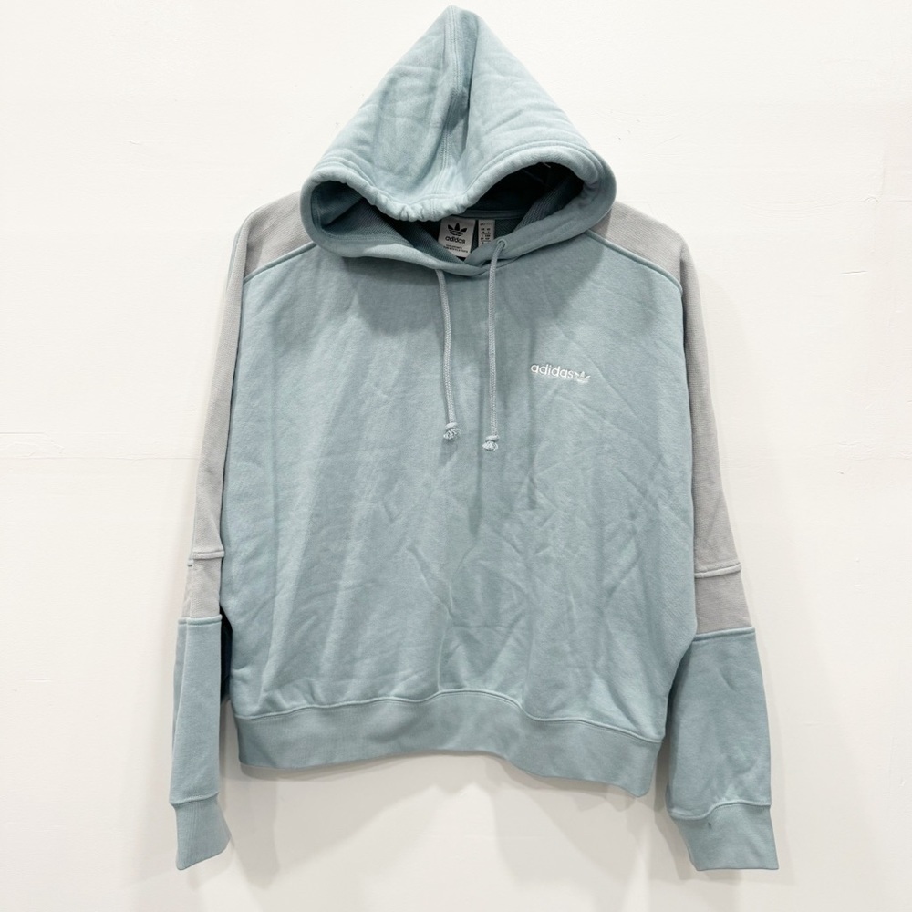 Adidas Originals Sweatshirt in Magic Grey Women Small